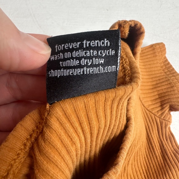 Forever French Gold Ribbed Short Sleeve Tee - Picture 3 of 5